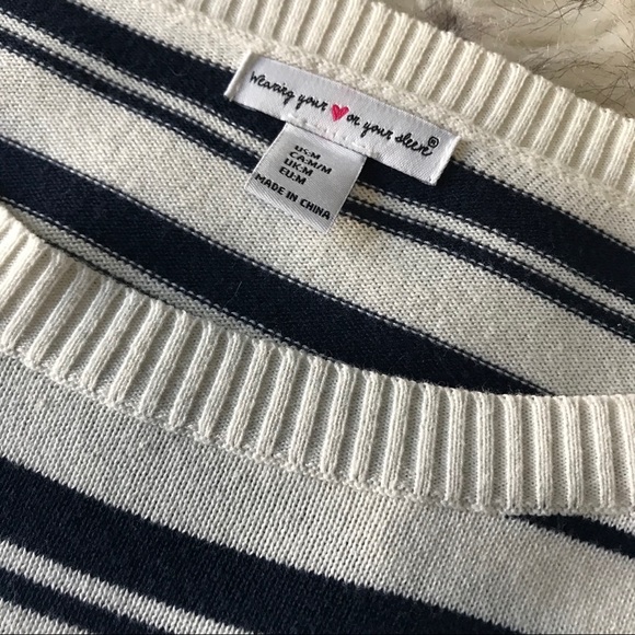 Cropped Sweater - Picture 3 of 5